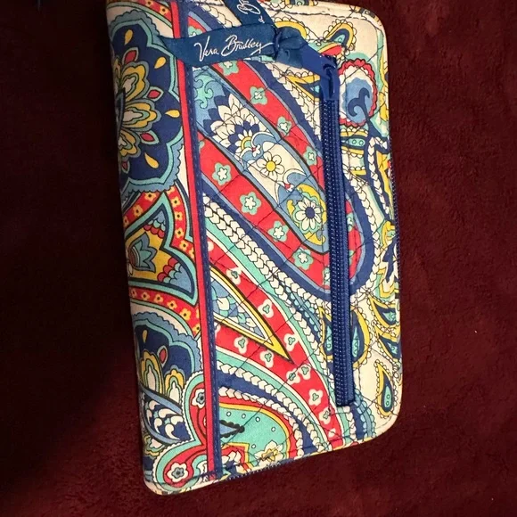 Vera Bradley turnlock wallet - Picture 2 of 5